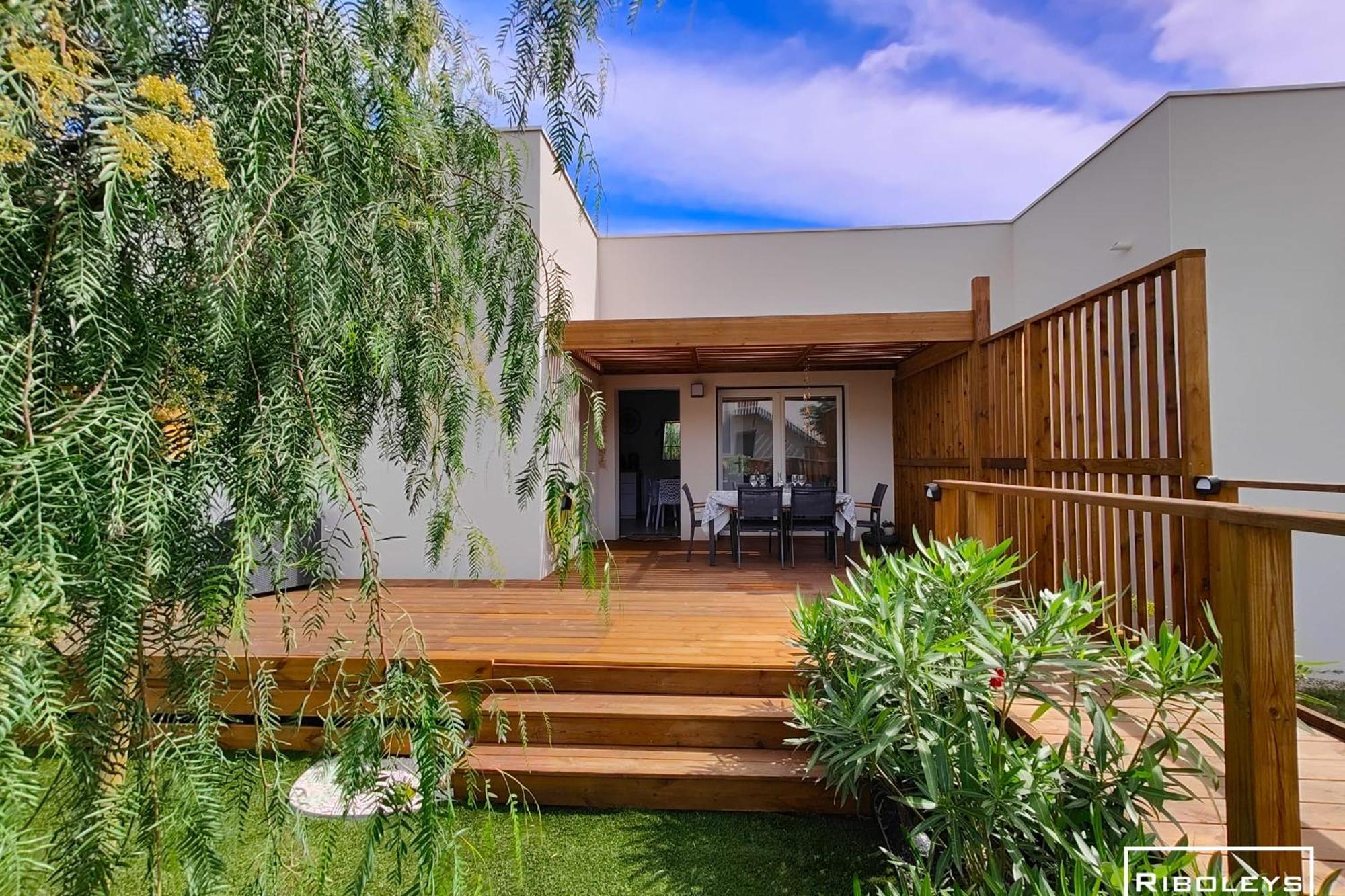 Villa T3 Climatisee En Residence Avec Piscine Vias Buitenkant foto