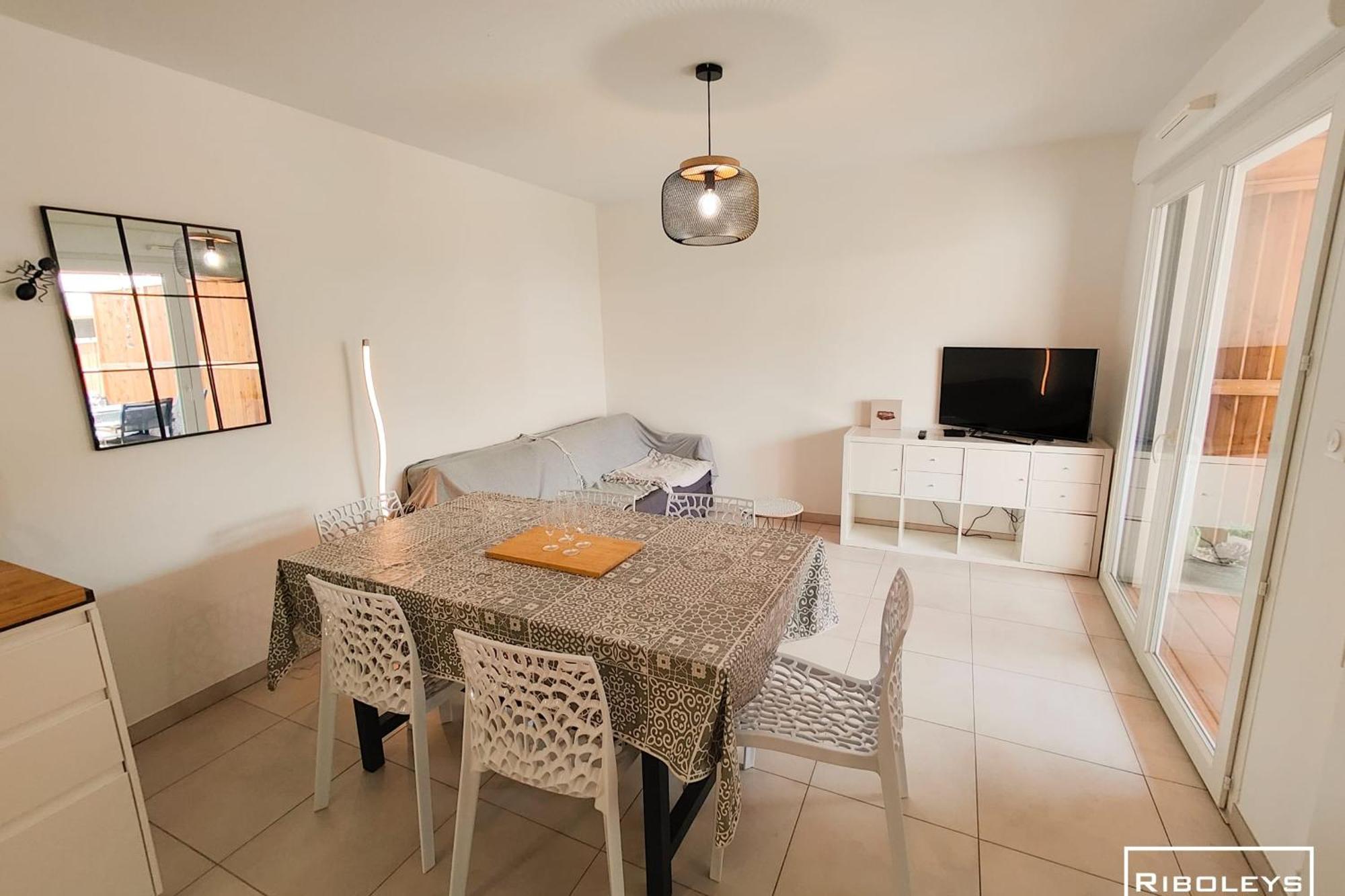 Villa T3 Climatisee En Residence Avec Piscine Vias Buitenkant foto