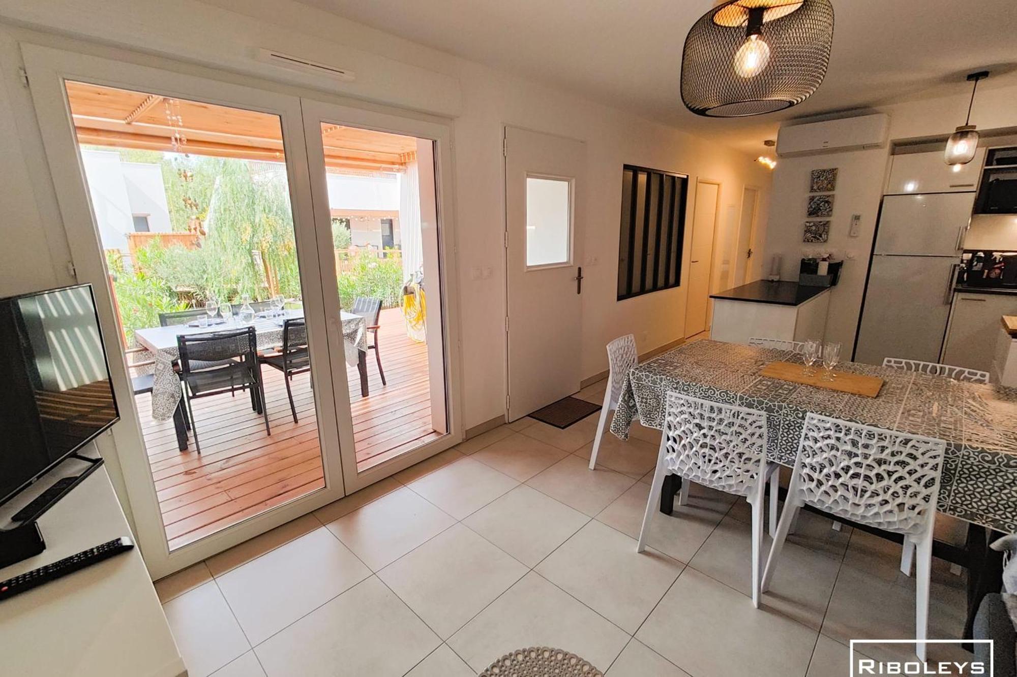 Villa T3 Climatisee En Residence Avec Piscine Vias Buitenkant foto