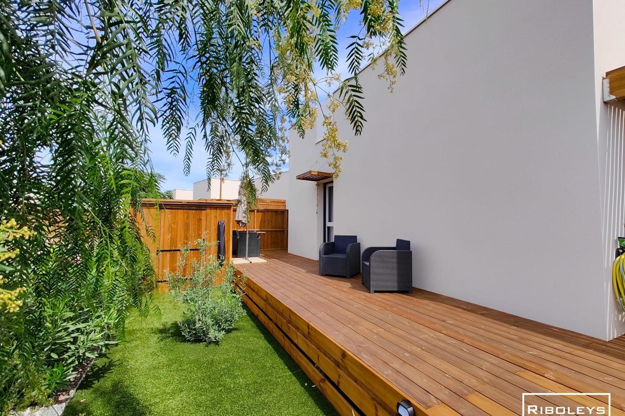 Villa T3 Climatisee En Residence Avec Piscine Vias Buitenkant foto
